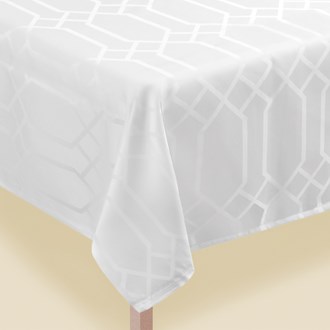  Gate Pattern Table Cover White 60 inch x 84 inch 1ct
